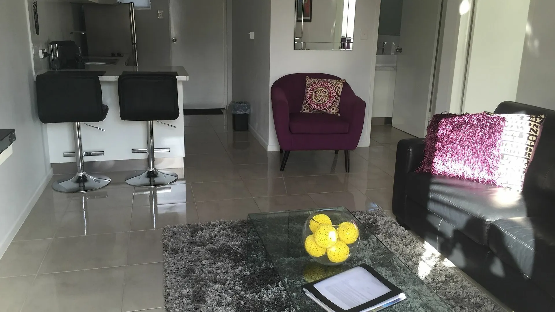 Apartment 725 Ruthven 土乌巴